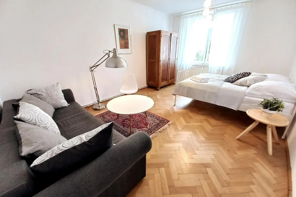 Old Town - 2 Bedrooms Soltyka Str S6 Krakow 0*,